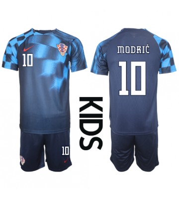 Kroatien Luka Modric #10 Replika Babytøj Udebanesæt Børn VM 2022 Kortærmet (+ Korte bukser)
